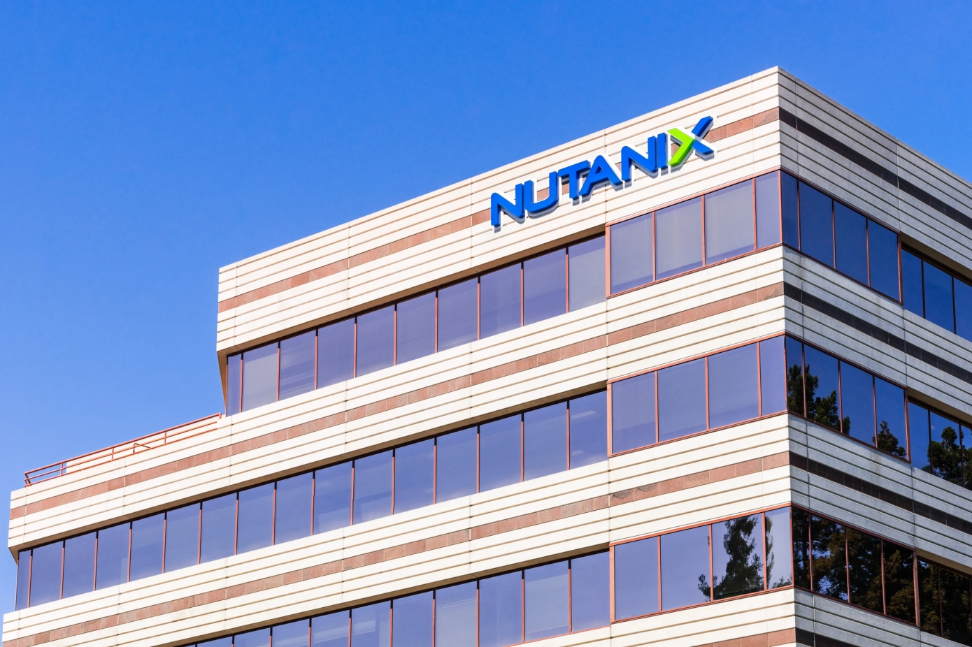 Nutanixفروش