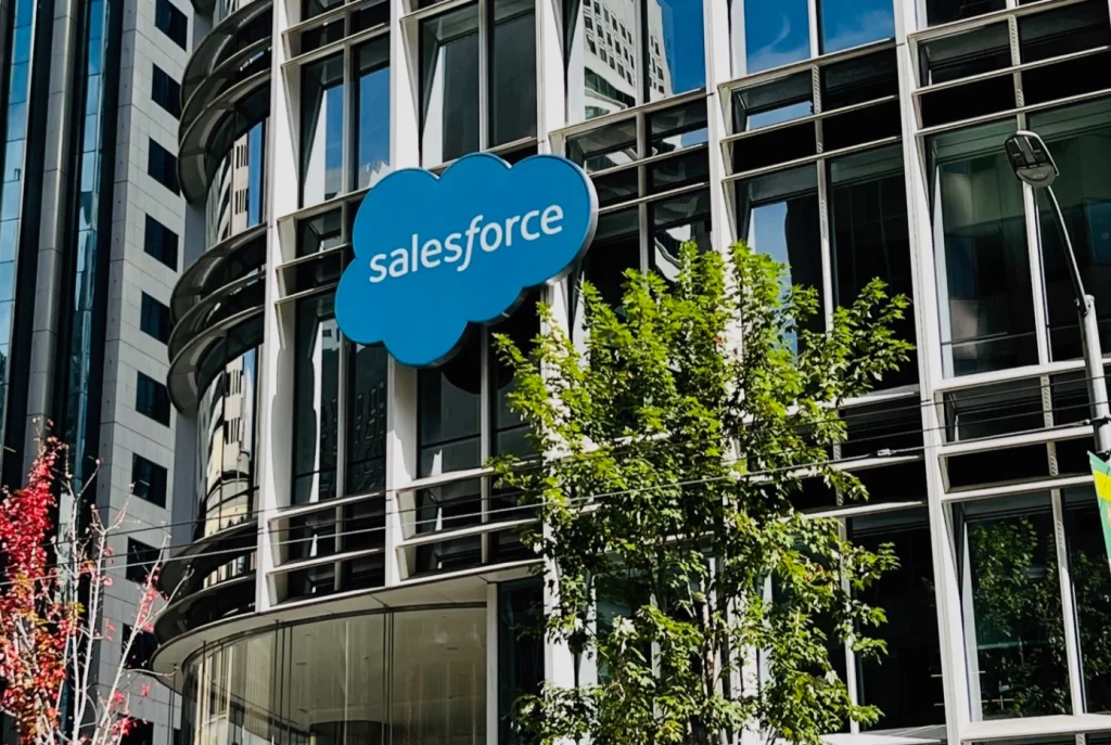 Salesforce و اخراج کارمندان