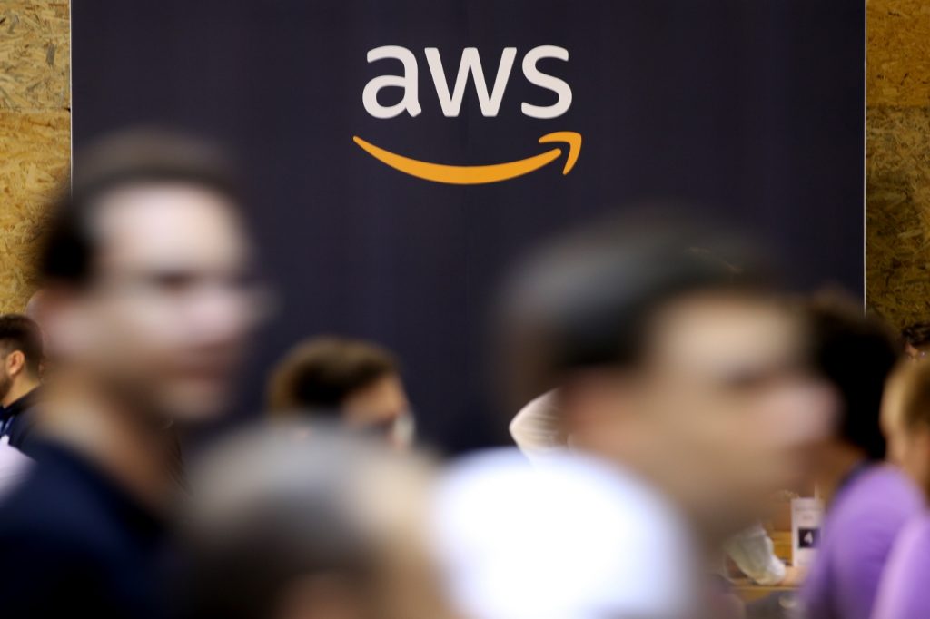 Amazon Bedrock