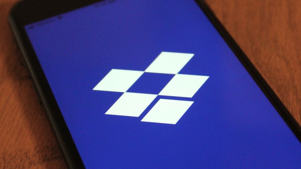 Dropbox و دش