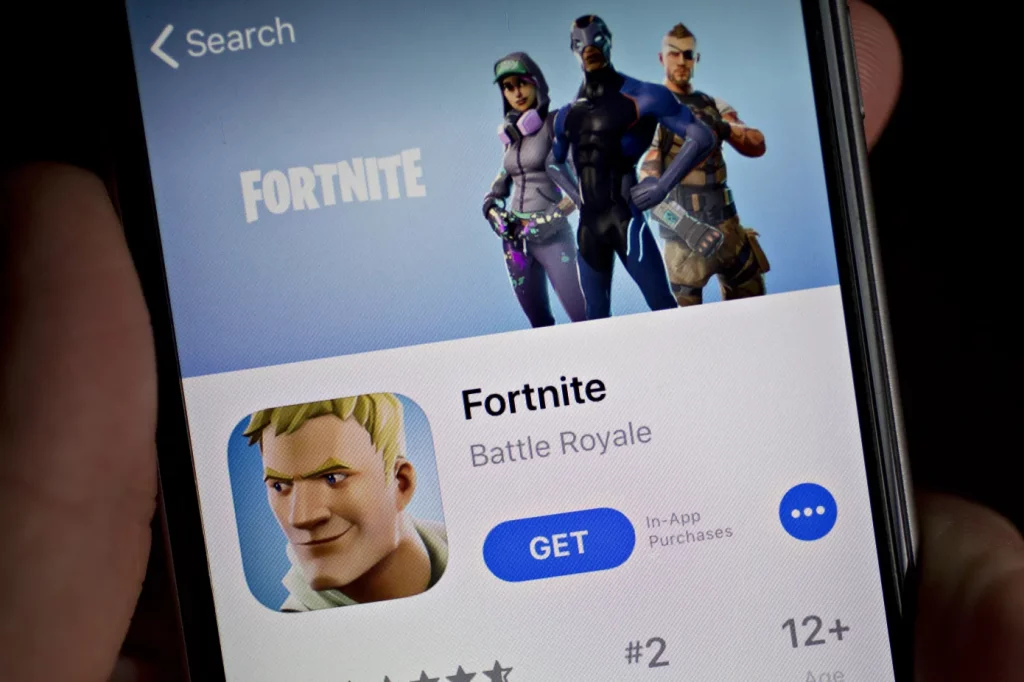 Epic Games و اپل