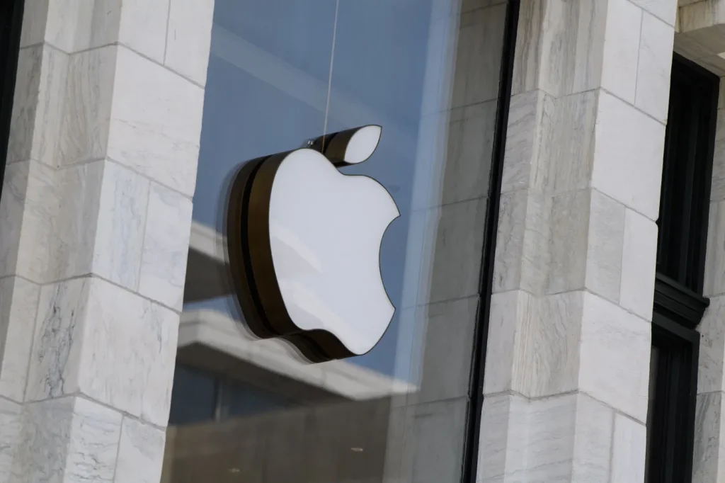 iOS 18